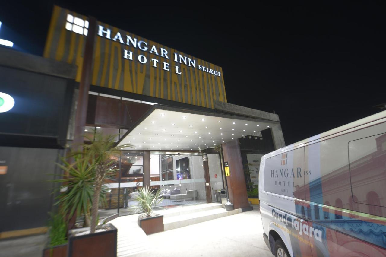 Hangar Select Aeropuerto Guadalajara Las Pintas Ngoại thất bức ảnh